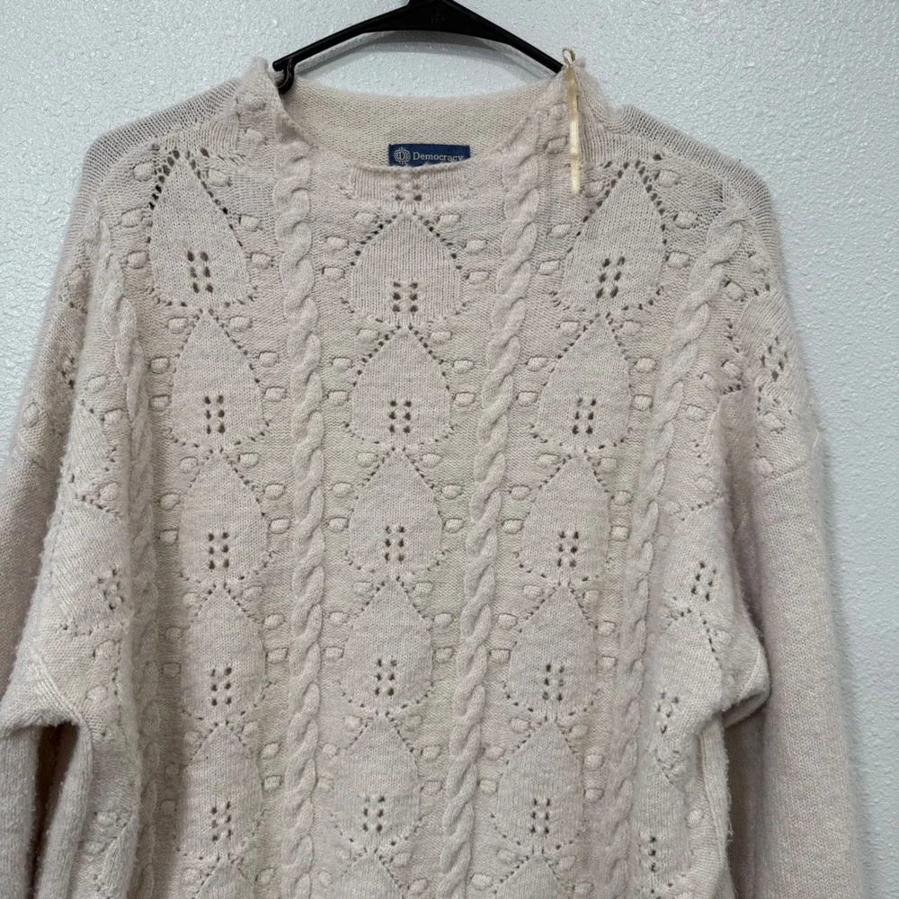 Democracy Women Knit Sweater Cream Cable Knit‎ Pullover Style B6251HVSW L - Picture 2 of 6